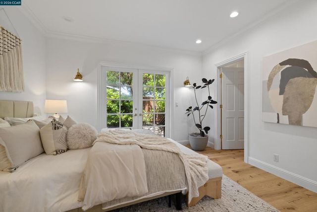 78 Scenic Dr, Orinda, CA 94563