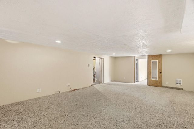 1018 E Sharp Ave, Spokane, WA 99216