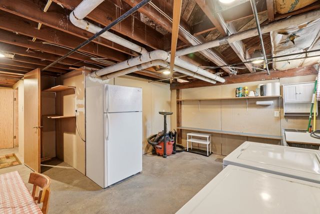 1018 E Sharp Ave, Spokane, WA 99216