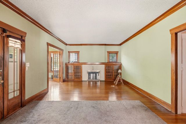 1018 E Sharp Ave, Spokane, WA 99216