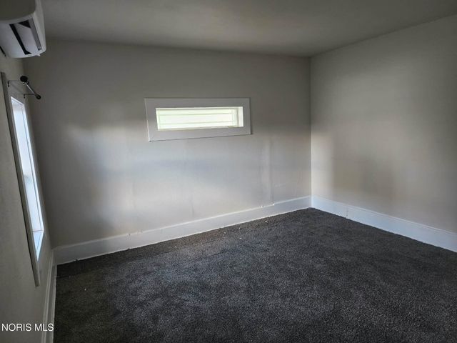 115 N Wilmont Street, Sherwood, OH 43556