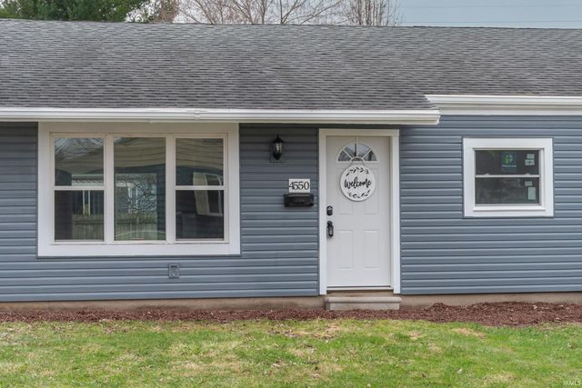 4550 Macdougall Court, South Bend, IN 46614