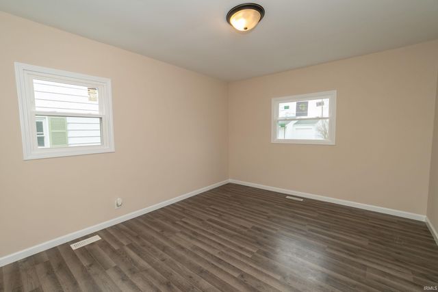 4550 Macdougall Court, South Bend, IN 46614