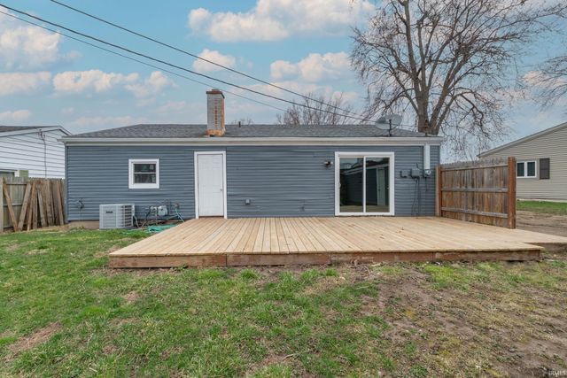 4550 Macdougall Court, South Bend, IN 46614