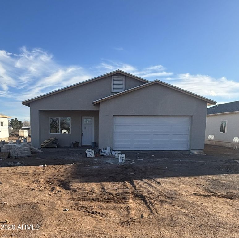 433 E Crystal Avenue, Douglas, AZ 85607