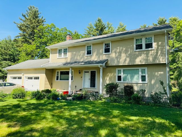 86 Wood End Lane, Medfield, MA 02052