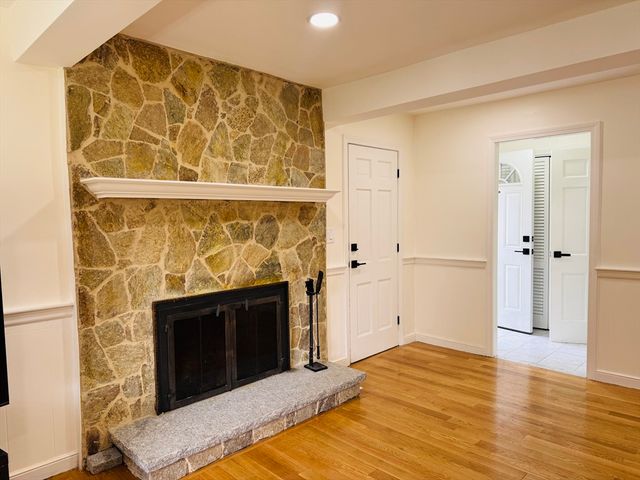 86 Wood End Lane, Medfield, MA 02052