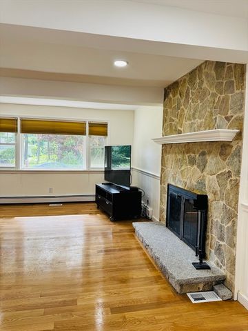 86 Wood End Lane, Medfield, MA 02052