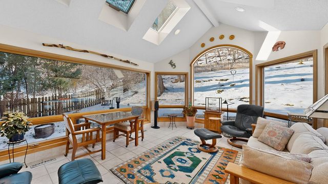 1329 Woodland Drive SW, Rochester, MN 55902