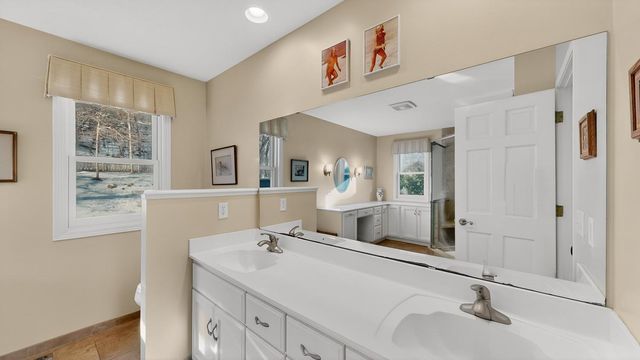 1329 Woodland Drive SW, Rochester, MN 55902