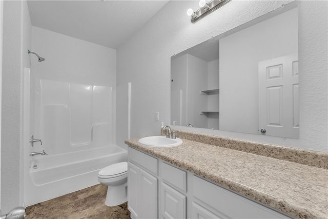 4404 SW Gallatine Avenue, Bentonville, AR 72713