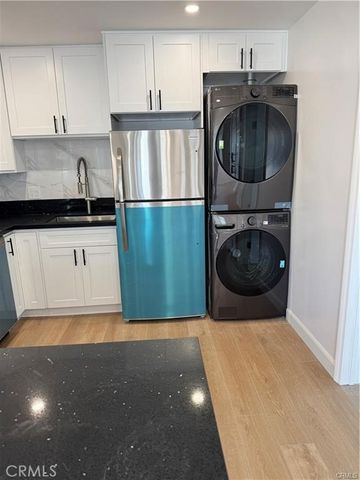 6882 San Paco B, Buena Park, CA 90620