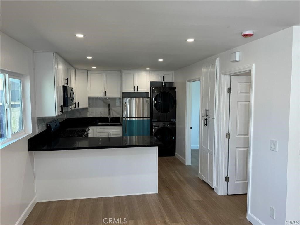 6882 San Paco B, Buena Park, CA 90620