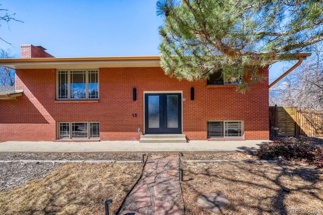 15 Pawnee Drive, Boulder, CO 80303