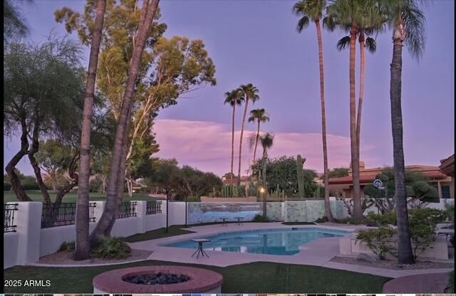 8262 E VISTA DE VALLE --, Scottsdale, AZ 85255