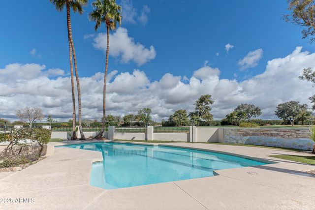 8262 E VISTA DE VALLE --, Scottsdale, AZ 85255