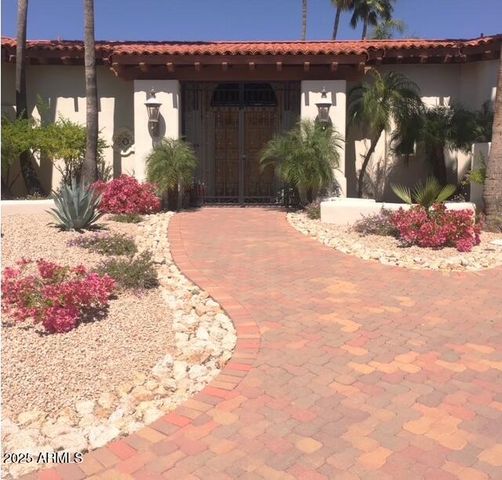 8262 E VISTA DE VALLE --, Scottsdale, AZ 85255