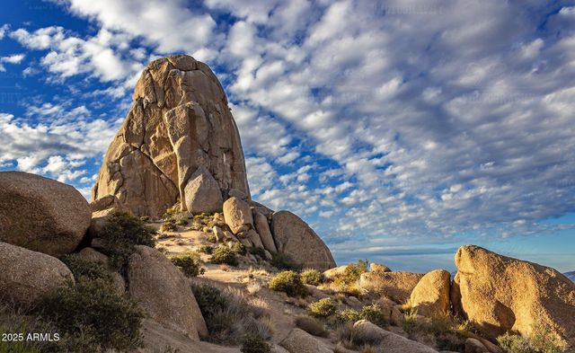 8262 E VISTA DE VALLE --, Scottsdale, AZ 85255