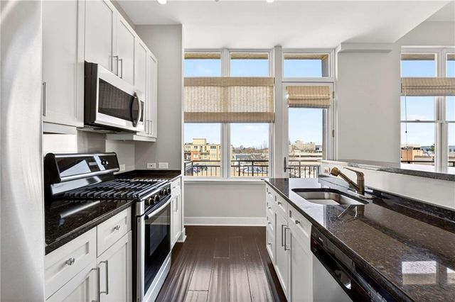 201 W Ponce De Leon Avenue 702, Decatur, GA 30030