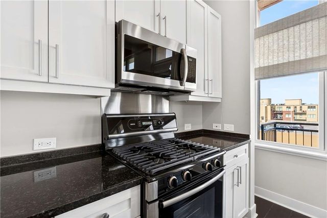 201 W Ponce De Leon Avenue 702, Decatur, GA 30030