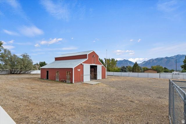 1600 W 11400 S, South Jordan, UT 84095