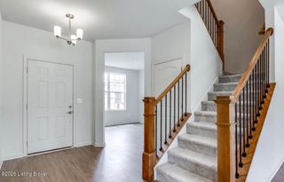 4707 Golden Eagle Dr, Louisville, KY 40245