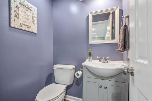 14827 S Navaho Drive, Olathe, KS 66062