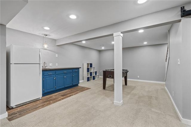 14827 S Navaho Drive, Olathe, KS 66062