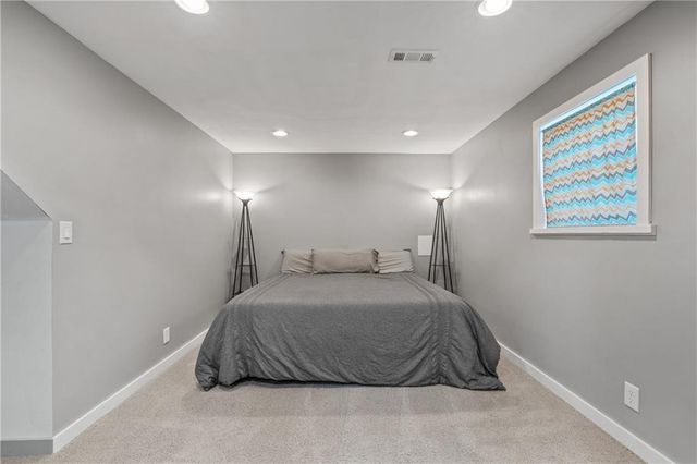 14827 S Navaho Drive, Olathe, KS 66062