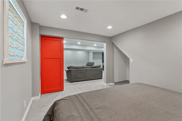 14827 S Navaho Drive, Olathe, KS 66062
