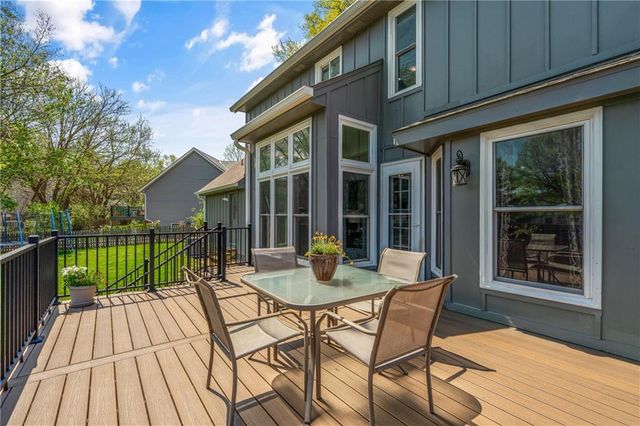 14827 S Navaho Drive, Olathe, KS 66062
