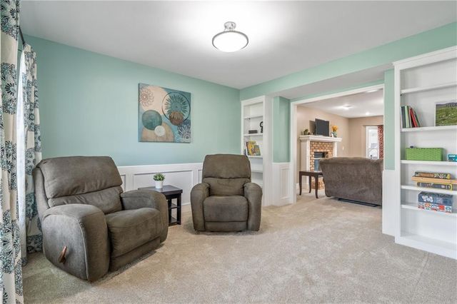 14827 S Navaho Drive, Olathe, KS 66062