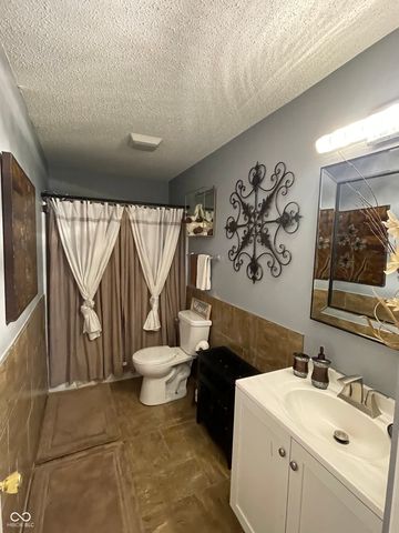 5721 Skipping Stone Drive, Indianapolis, IN 46237