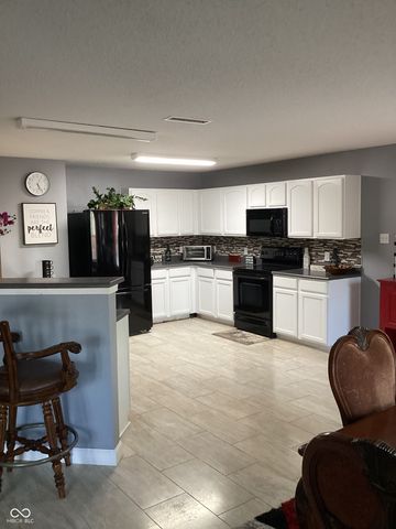 5721 Skipping Stone Drive, Indianapolis, IN 46237