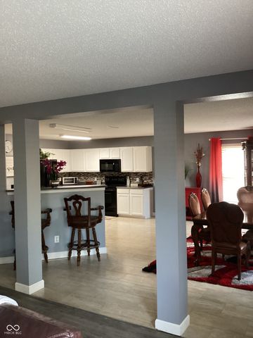 5721 Skipping Stone Drive, Indianapolis, IN 46237