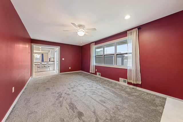 1110 Anderson Drive, Mankato, MN 56001