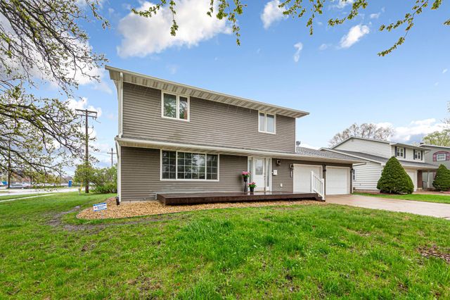 1110 Anderson Drive, Mankato, MN 56001