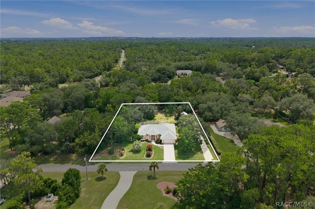 2168 W Begonia Drive, Beverly Hills, FL 34465