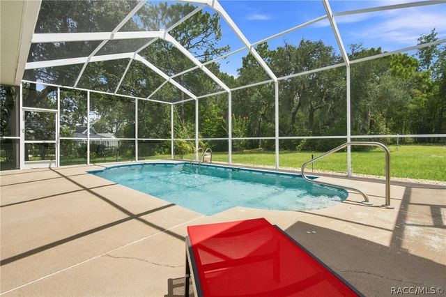 2168 W Begonia Drive, Beverly Hills, FL 34465