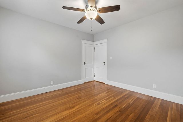 40 County St 1, Peabody, MA 01960