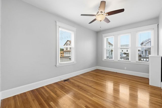 40 County St 1, Peabody, MA 01960