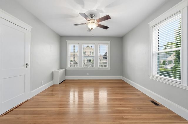40 County St 1, Peabody, MA 01960