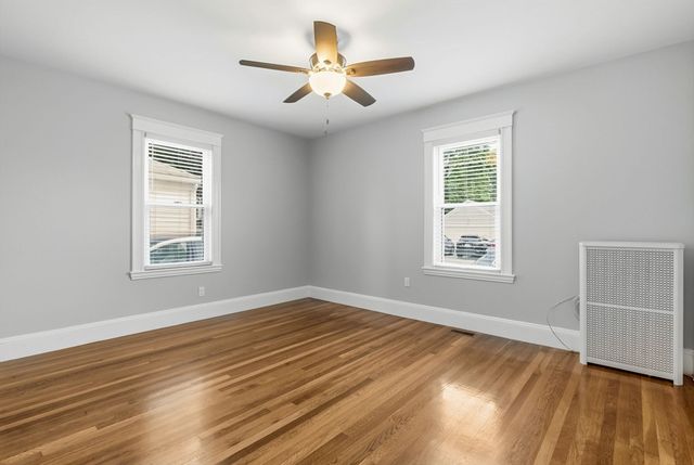 40 County St 1, Peabody, MA 01960
