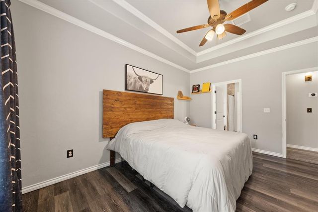 233 Timber Lane, Harrah, OK 73045
