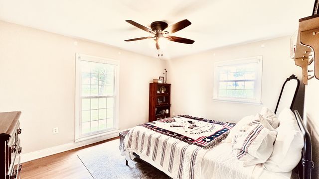 80 Gang Rd, Lawrenceburg, TN 38464