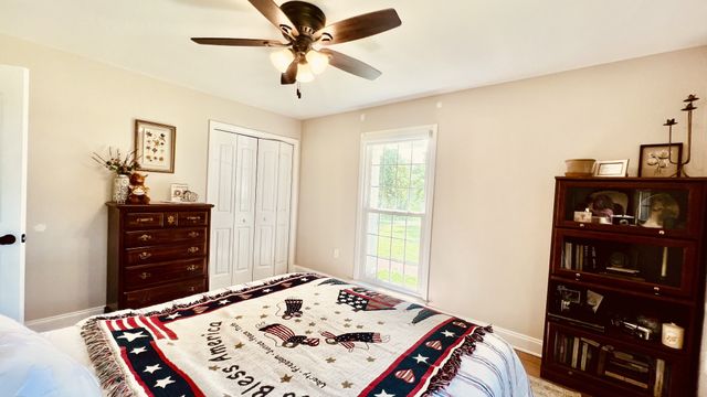 80 Gang Rd, Lawrenceburg, TN 38464