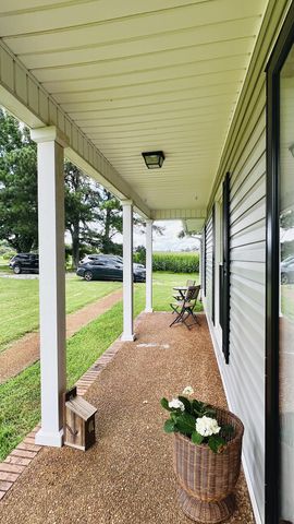 80 Gang Rd, Lawrenceburg, TN 38464