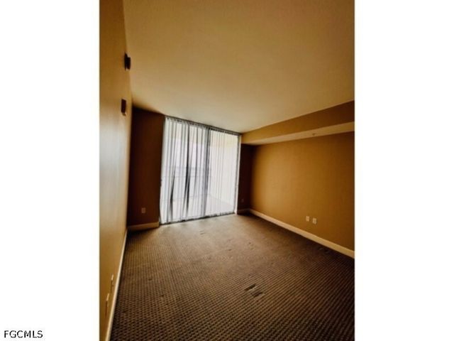 3000 Oasis Grand BLVD 2206, Fort Myers, FL 33916