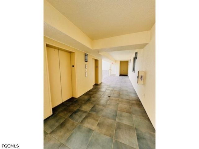 3000 Oasis Grand BLVD 2206, Fort Myers, FL 33916