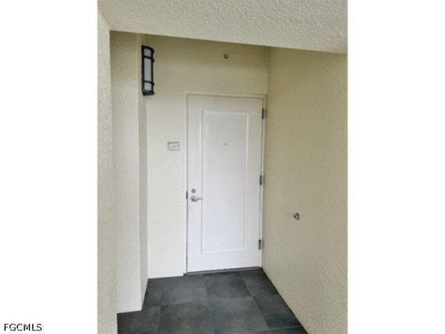 3000 Oasis Grand BLVD 2206, Fort Myers, FL 33916